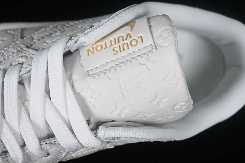 All categories Air Jordan Jordan series basketball shoes Air Jordan 1 Low LV x Travis Scott x Air Jordan 1 Low OG AJ1 Joe 1 undercut low top 1A9V87